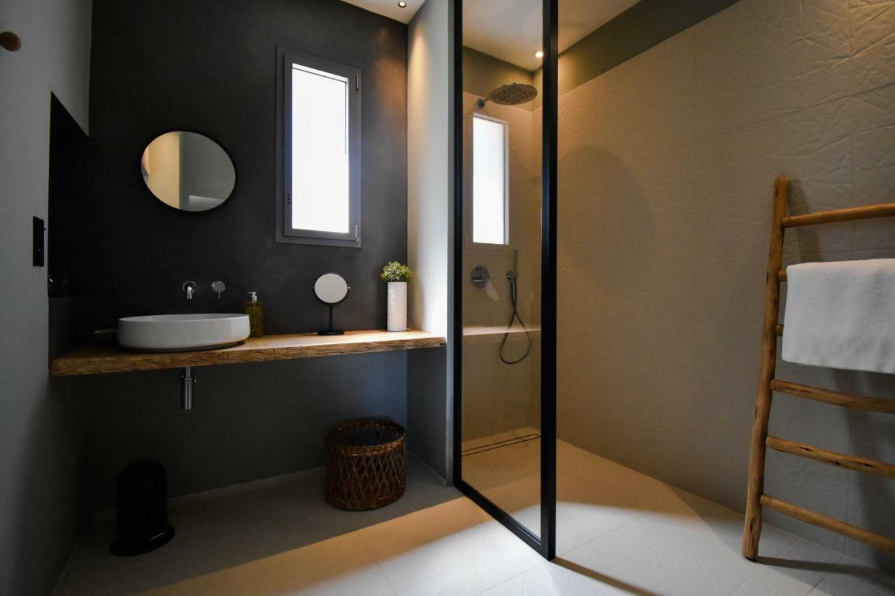 Les Loges En Provence "Villa Garrigue" Villeneuve-lès-Avignon Exteriör bild